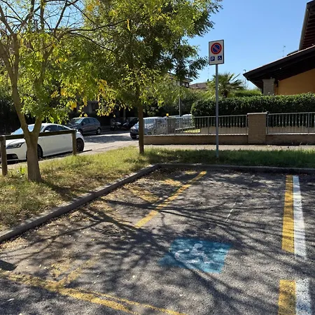 Civico 44 - Vicino A Mirabilandia, Ospedale E Centro Iperbarico * Ravena