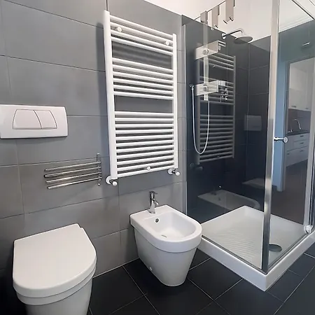 Lejlighed Civico 44 - Vicino A Mirabilandia, Ospedale E Centro Iperbarico Ravenna