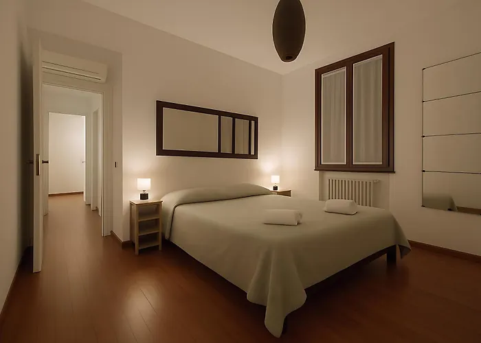 Civico 44 - Vicino A Mirabilandia, Ospedale E Centro Iperbarico *